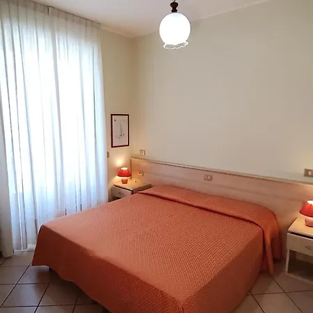 Touring Апартаменты Вербания