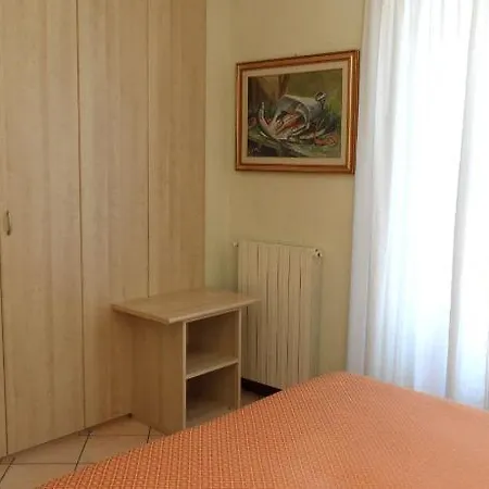 Apartment Touring *